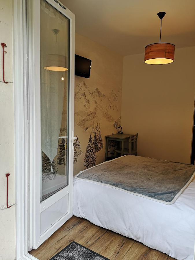 לינה וארוחת בוקר Le Relais D'Avajan מראה חיצוני תמונה