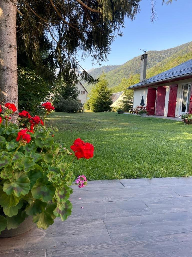לינה וארוחת בוקר Le Relais D'Avajan מראה חיצוני תמונה